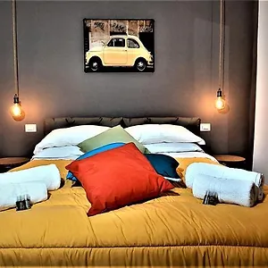 Tribvni Plebis Apartment Rome